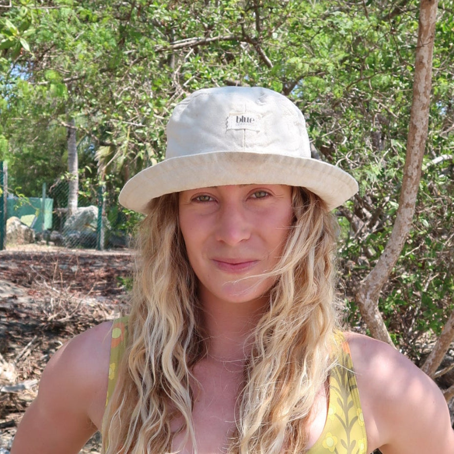 Linen Medium Brim Bucket Hat - Beige