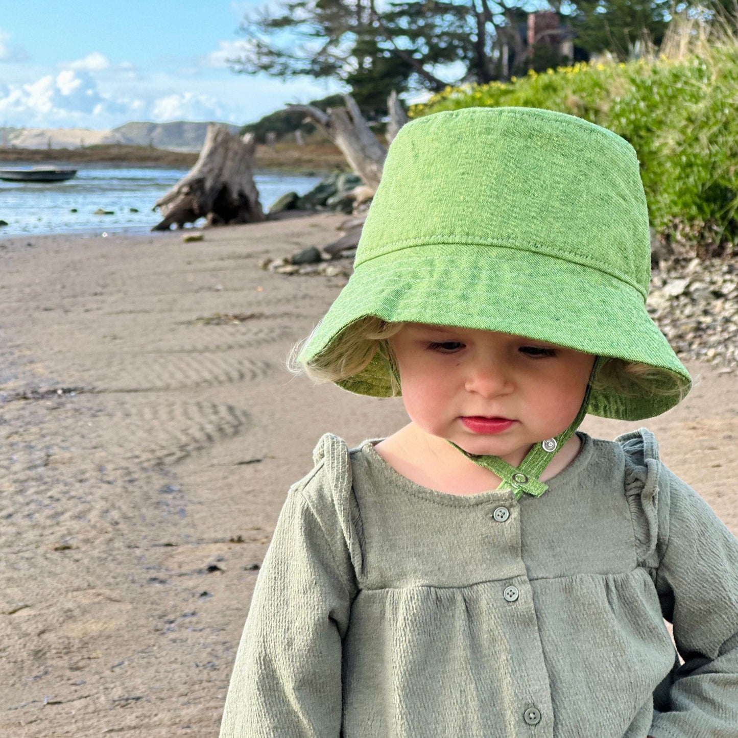 Baby Linen Bucket Hat - Grass Green
