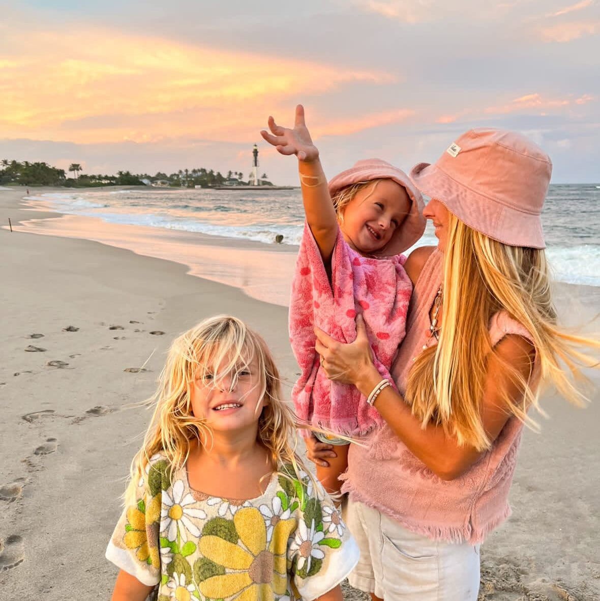 Mommy and Me Matching Pink Sun Hats, Corduroy Bucket Hats, Mama and Mini Set, Gift for New Mom and Infant, Family Hats for Fall