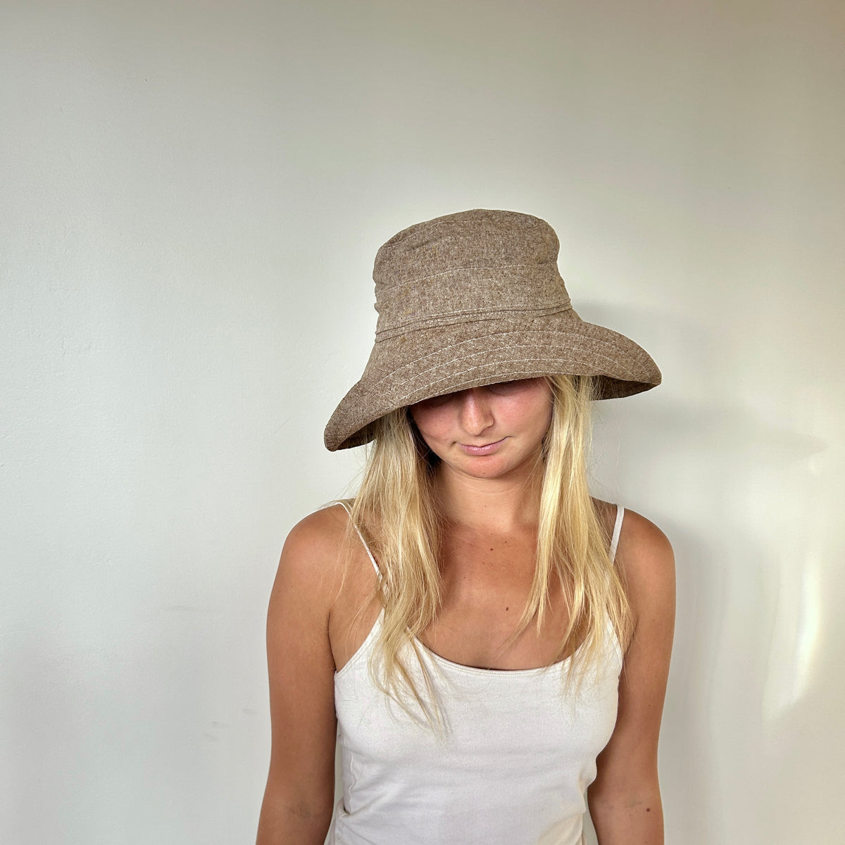 Linen Wide Brim Sun Hat with Tie - Light Brown