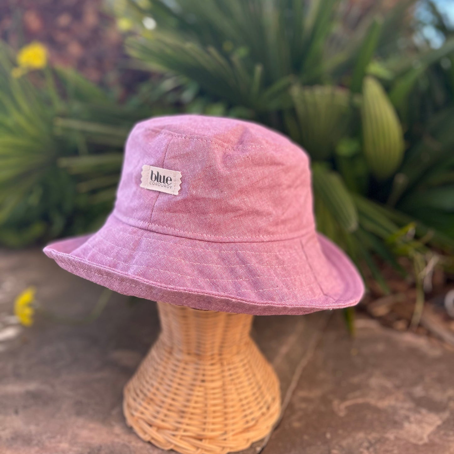 Linen Medium Brim Bucket Hat - Mauve