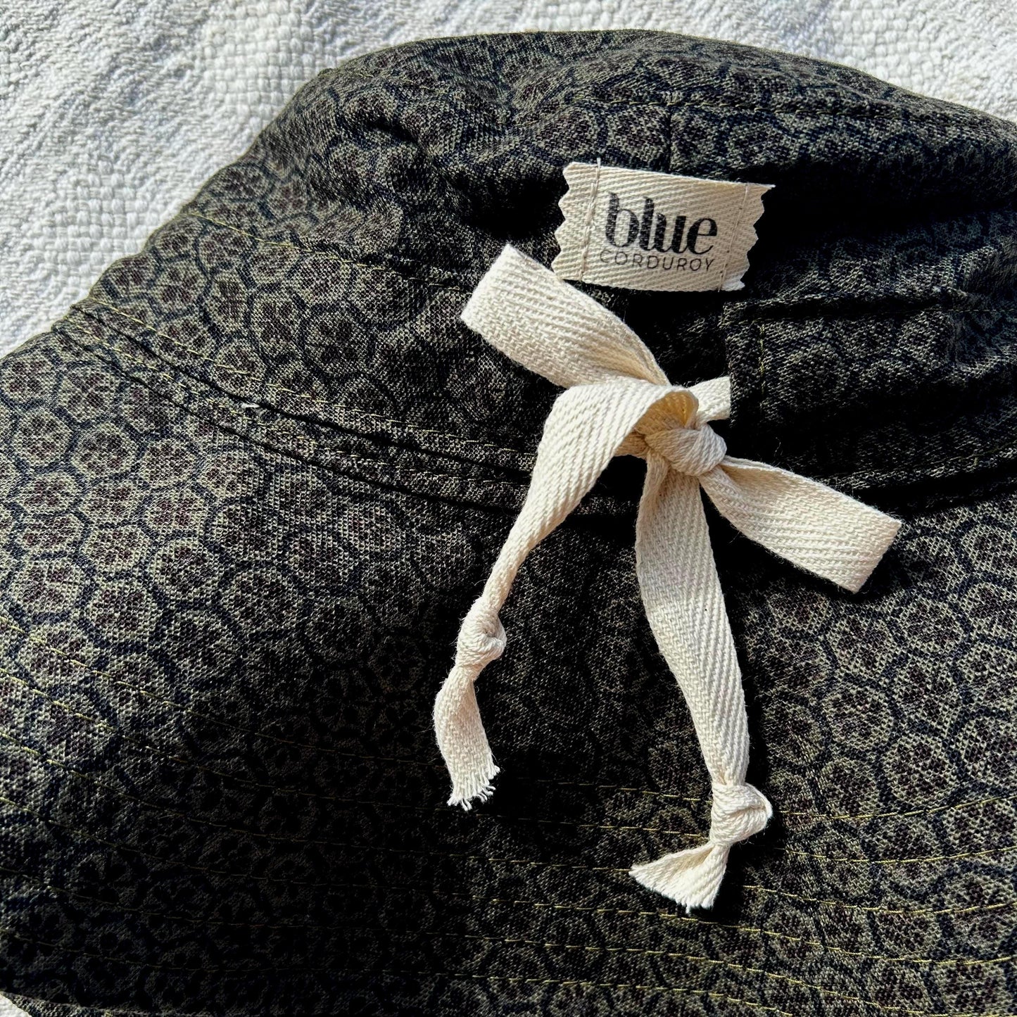 Cotton Wide Brim Sun Hat with Tie - Grey Floral