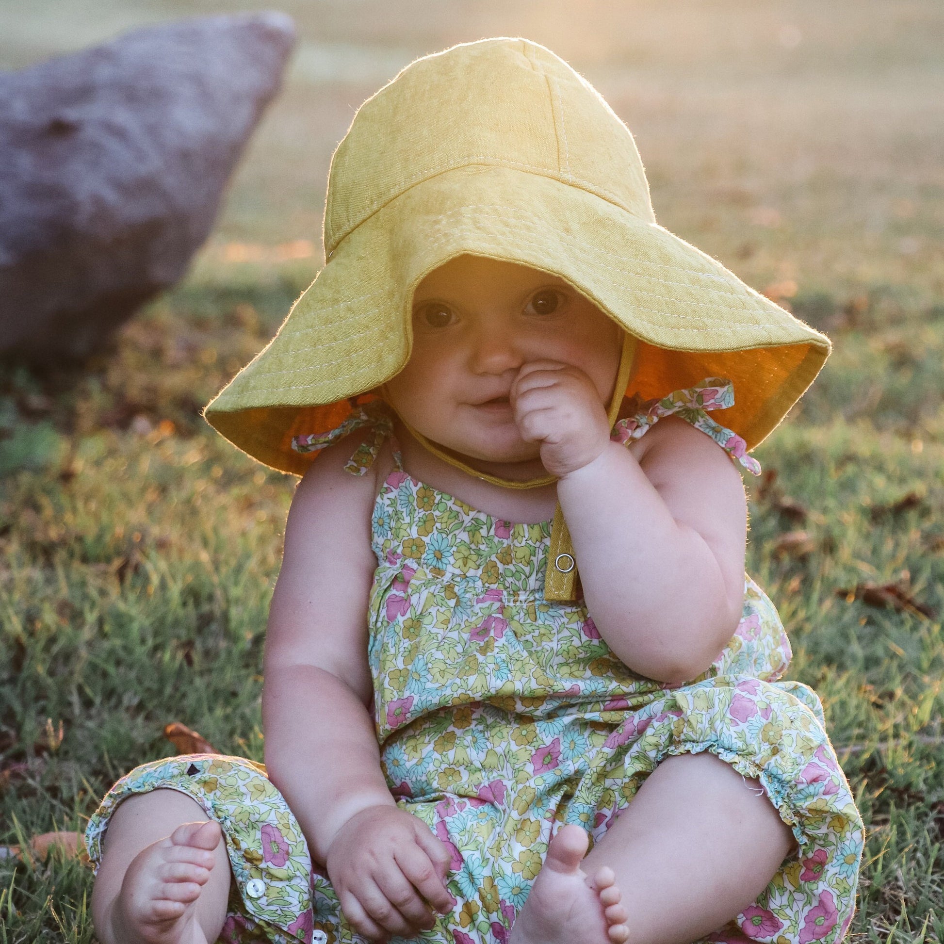 Baby Linen Wide Brim Sun Hat - Yellow Blue Corduroy Baby Linen Wide Brim Sun Hat - Yellow Blue Corduroy